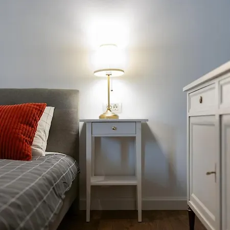 #hidden Nest With Terrace *