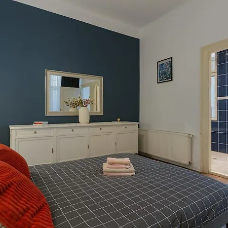 Apartament #Hidden Central Nest With Ac & Terrace