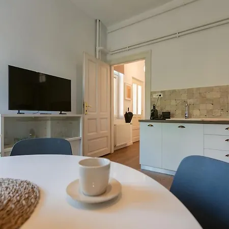 #Hidden Central Nest With Ac & Terrace Apartament Timişoara