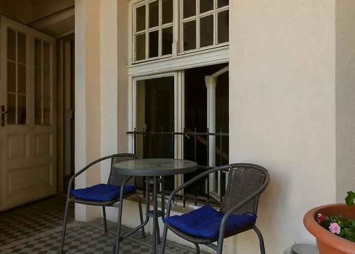 #hidden Nest With Terrace *